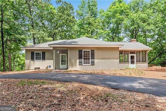 2.9 Acres of Residential Land for Sale in Thomaston, Georgia