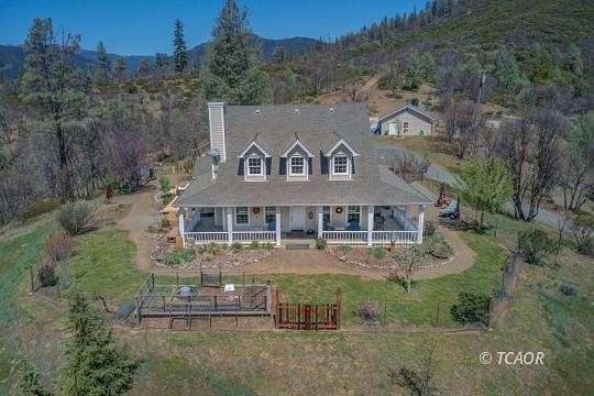 33.4 Acres of Land with Home for Sale in Hayfork, California