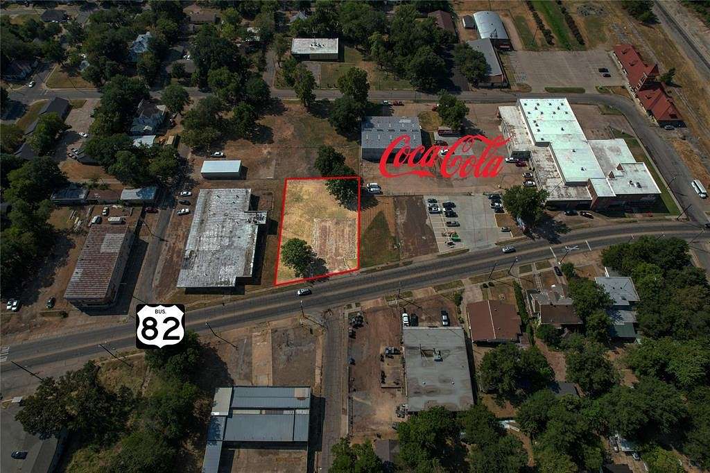 0.53 Acres of Commercial Land for Sale in Paris, Texas