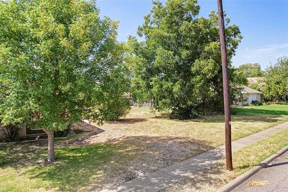 0.16 Acres of Land for Sale in Irving, Texas