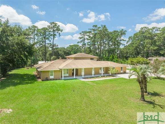 5 Acres of Land with Home for Sale in Savannah, Georgia