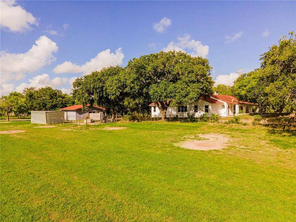 14.1 Acres of Land with Home for Sale in Corpus Christi, Texas