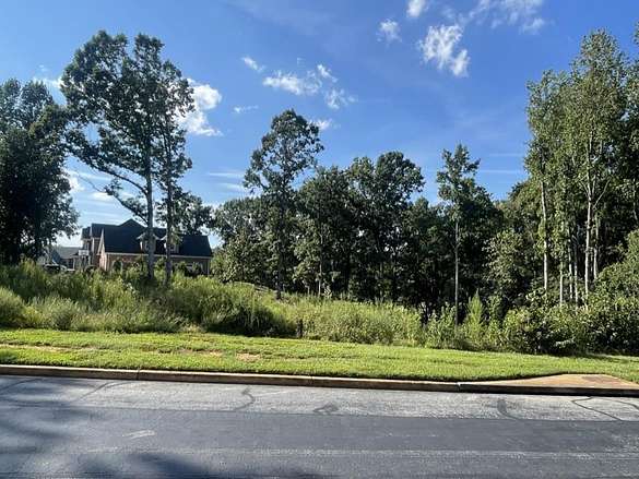 1.1 Acres of Residential Land for Sale in Duncan, South Carolina