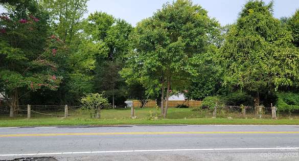 0.5 Acres of Commercial Land for Sale in Hendersonville, North Carolina
