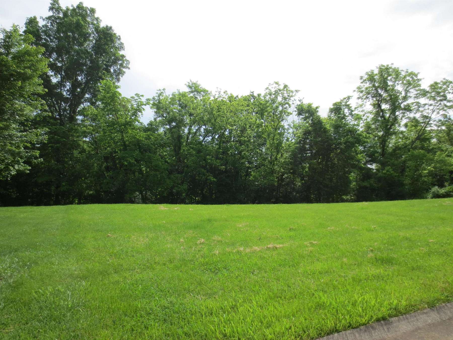 3 Acres of Residential Land for Sale in Hurricane, West Virginia