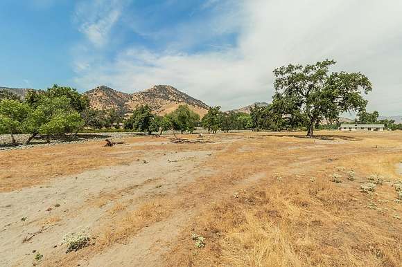 1.5 Acres of Residential Land for Sale in Sanger, California