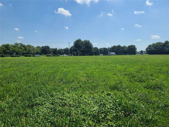 1.01 Acres of Commercial Land for Sale in Sikeston, Missouri