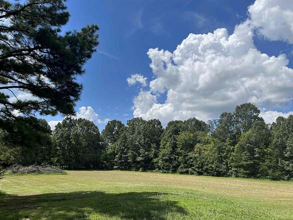 14 Acres of Land for Sale in Collierville, Tennessee