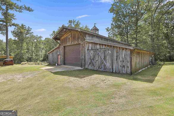 21.3 Acres of Recreational Land with Home for Sale in Griffin, Georgia