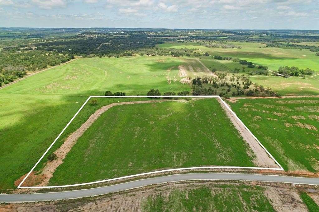 11.696 Acres of Land for Sale in Fredericksburg, Texas