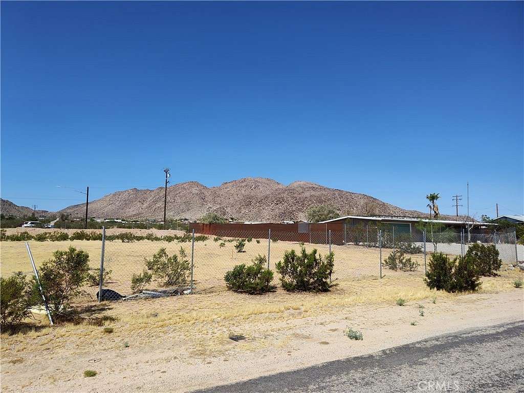 0.45 Acres of Residential Land for Sale in Joshua Tree, California