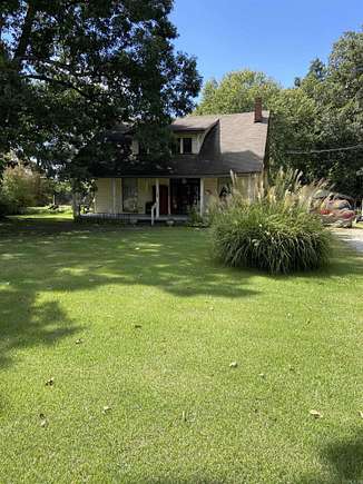 2.3 Acres of Residential Land with Home for Sale in Jonesboro, Arkansas