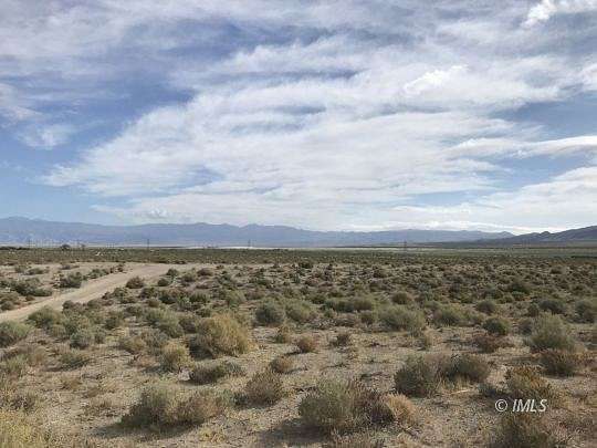 40 Acres of Land for Sale in Olancha, California