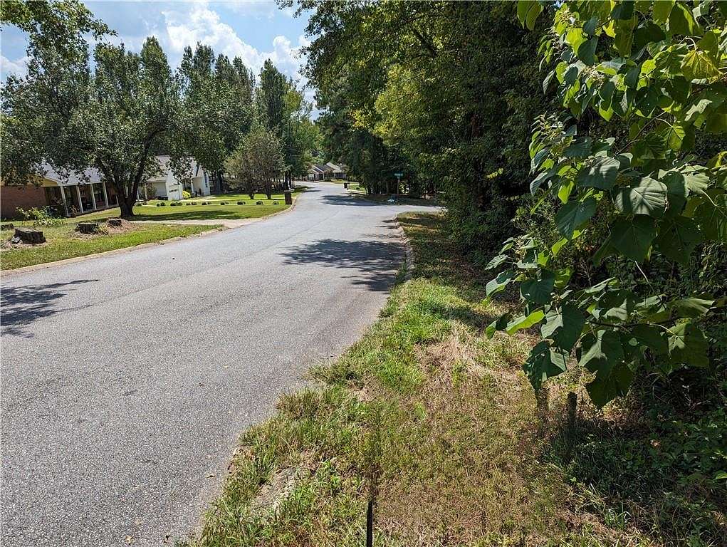 0.86 Acres of Land for Sale in Alexander City, Alabama