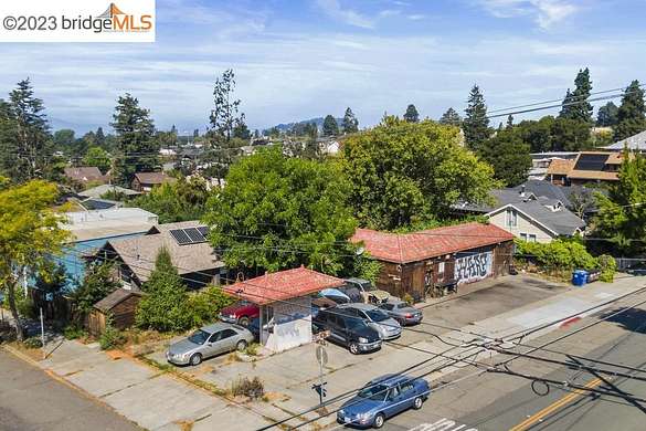 0.11 Acres of Residential Land for Sale in Berkeley, California