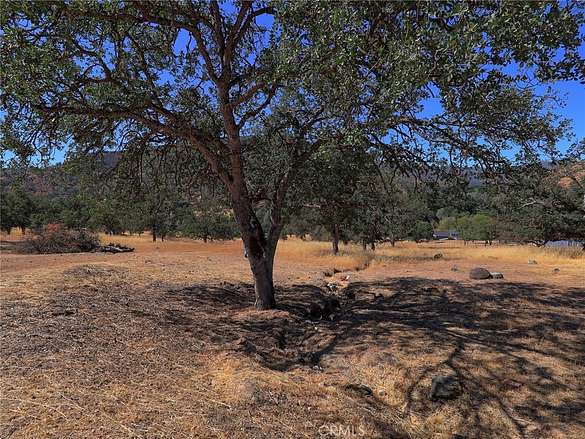 2.1 Acres of Land for Sale in Clearlake Oaks, California