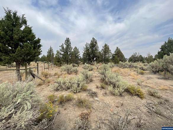 1.9 Acres of Land for Sale in Prineville, Oregon