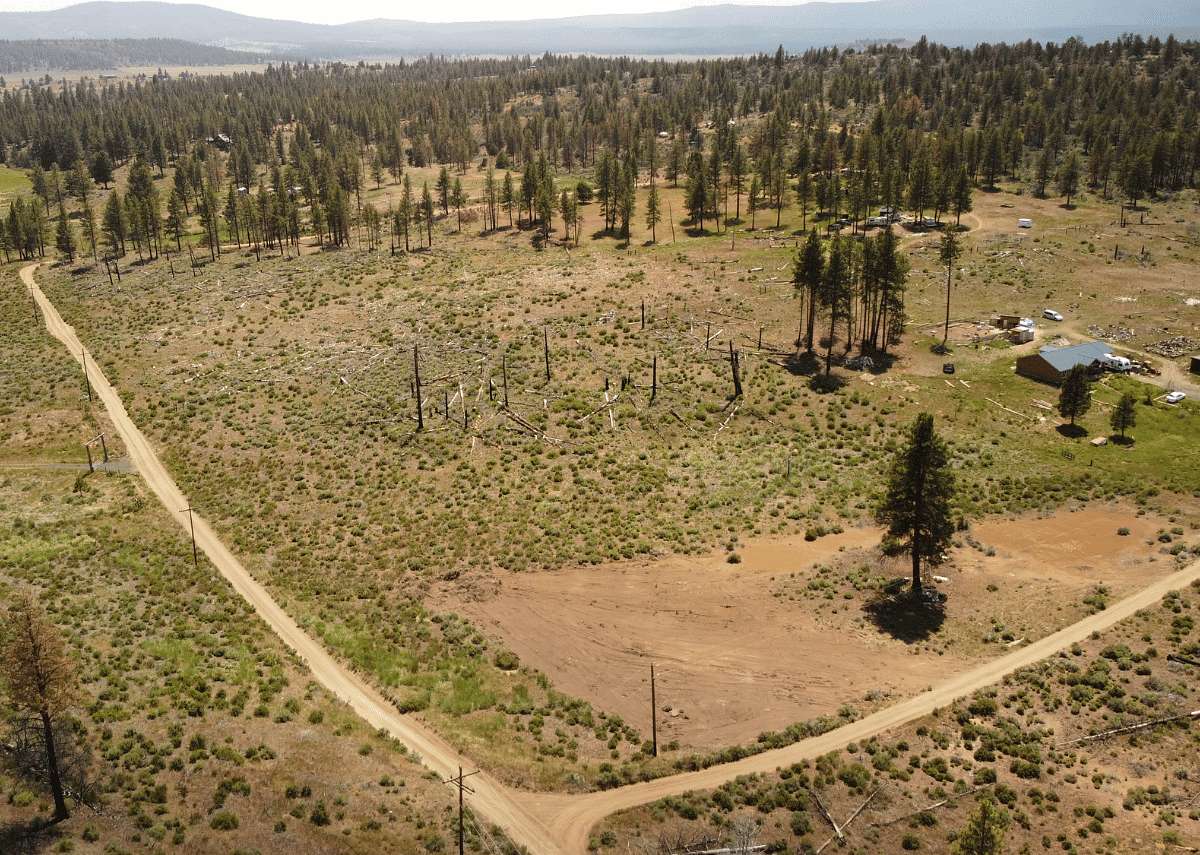 2.5 Acres of Residential Land for Sale in Chiloquin, Oregon