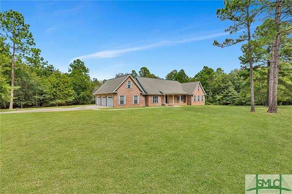 3.52 Acres of Residential Land with Home for Sale in Vidalia, Georgia