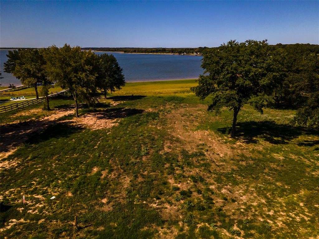 0.54 Acres of Residential Land for Sale in Mabank, Texas
