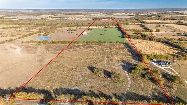 55.8 Acres of Agricultural Land for Sale in Commerce, Texas