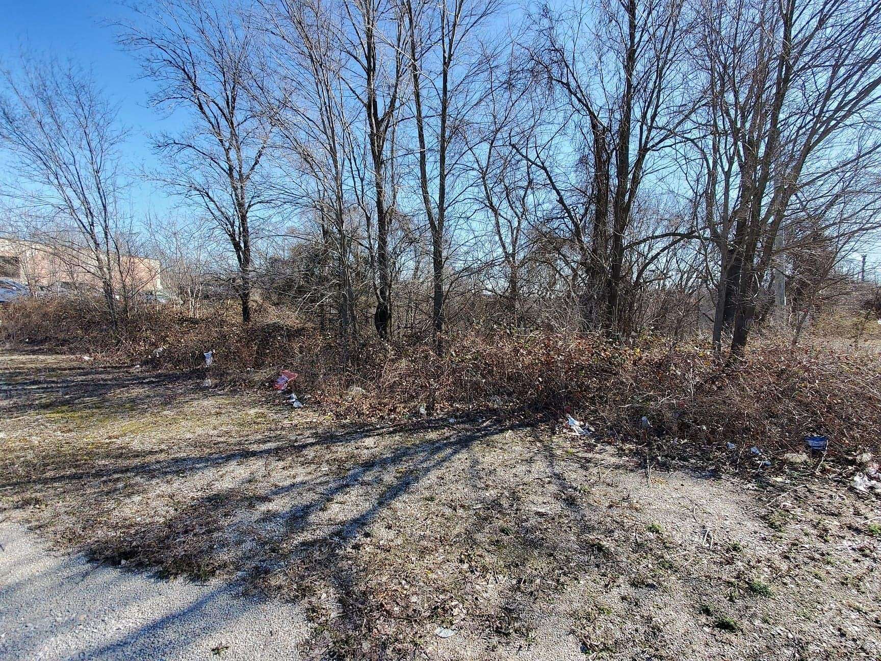 0.92 Acres of Commercial Land for Sale in Branson West, Missouri