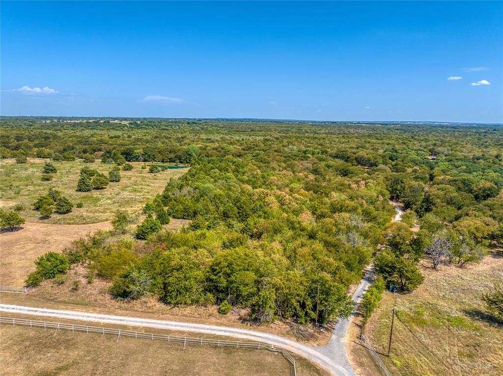 3.5 Acres of Land for Sale in Pottsboro, Texas