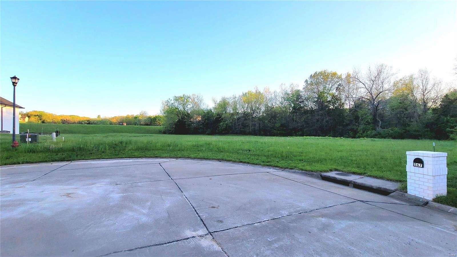 1.1 Acres of Residential Land for Sale in Washington, Missouri
