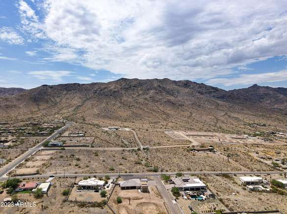27 Acres of Land for Sale in Phoenix, Arizona