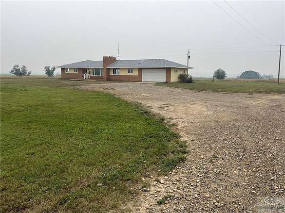 20.3 Acres of Agricultural Land with Home for Sale in Circle, Montana