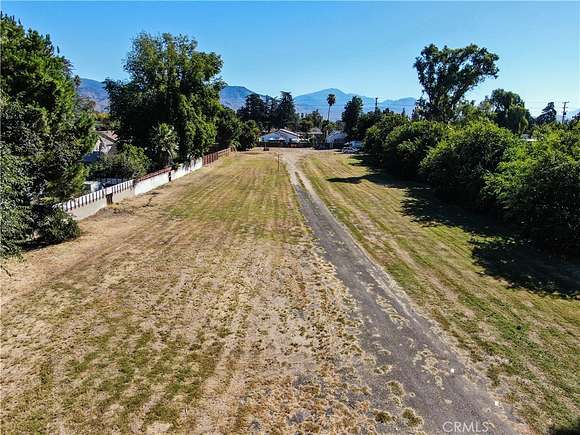 1.4 Acres of Residential Land for Sale in San Bernardino, California