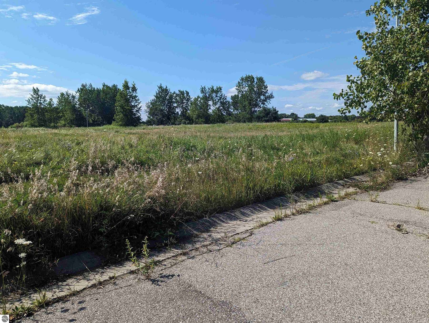 0.35 Acres of Residential Land for Sale in Au Gres, Michigan