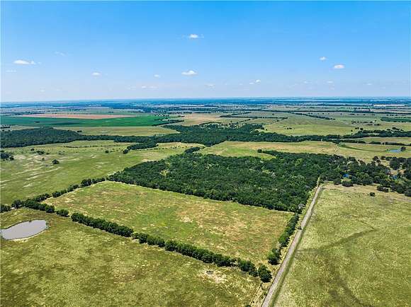 119 Acres of Agricultural Land for Sale in Marlin, Texas