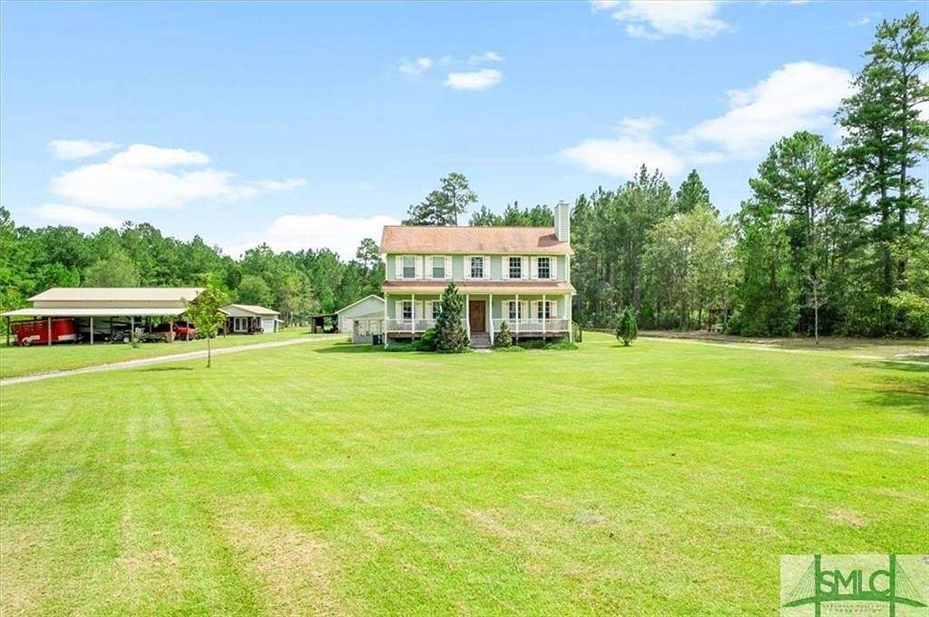 27.9 Acres of Land with Home for Sale in Pembroke, Georgia