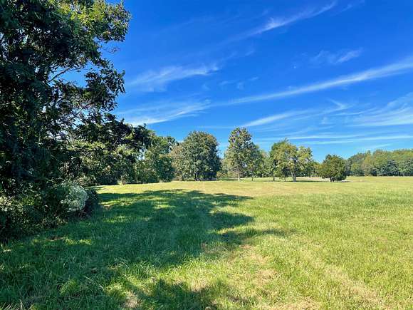 1.05 Acres of Residential Land for Sale in Russell Springs, Kentucky