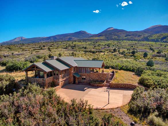 101 Acres of Land with Home for Sale in Cotopaxi, Colorado