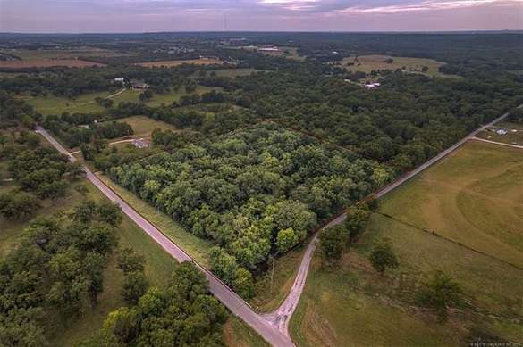 10 Acres of Land for Sale in Broken Arrow, Oklahoma
