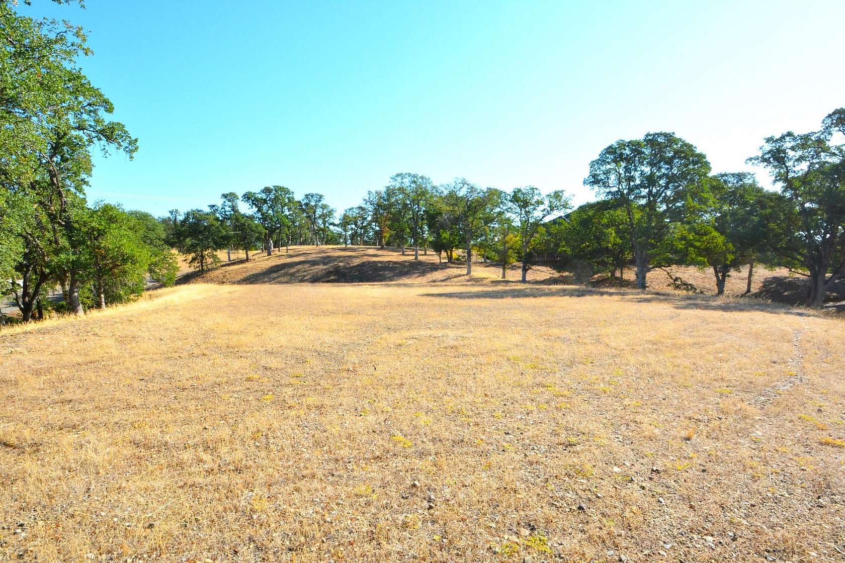 3.5 Acres of Residential Land for Sale in Red Bluff, California
