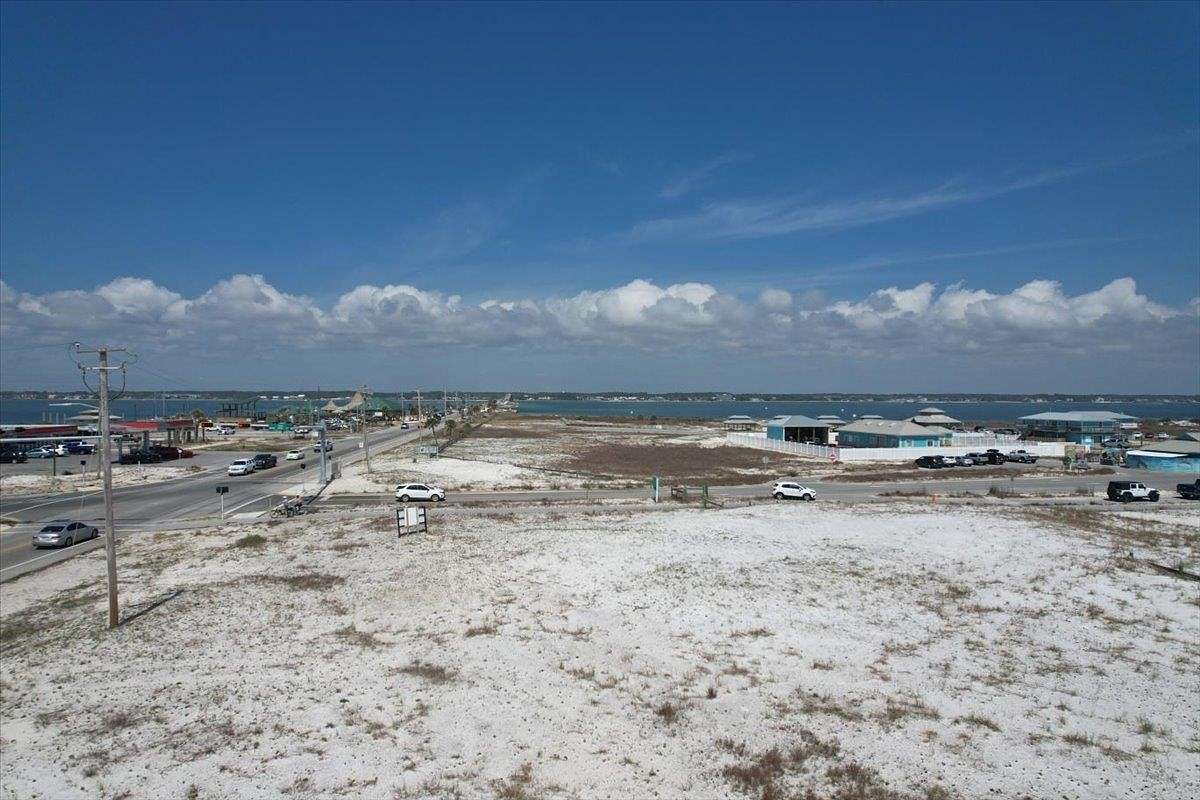 0.98 Acres of Land for Sale in Navarre, Florida