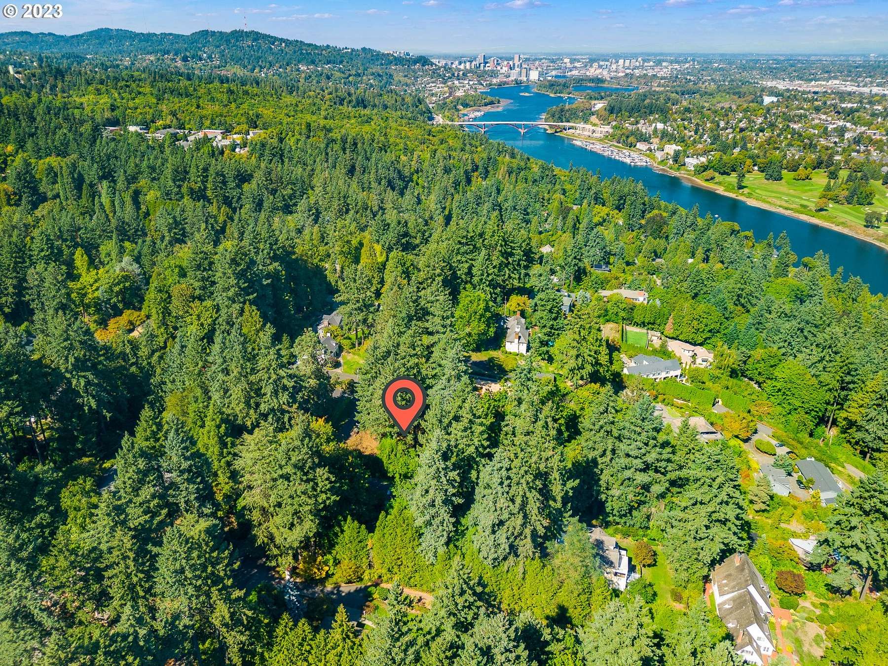 0.95 Acres of Residential Land for Sale in Portland, Oregon