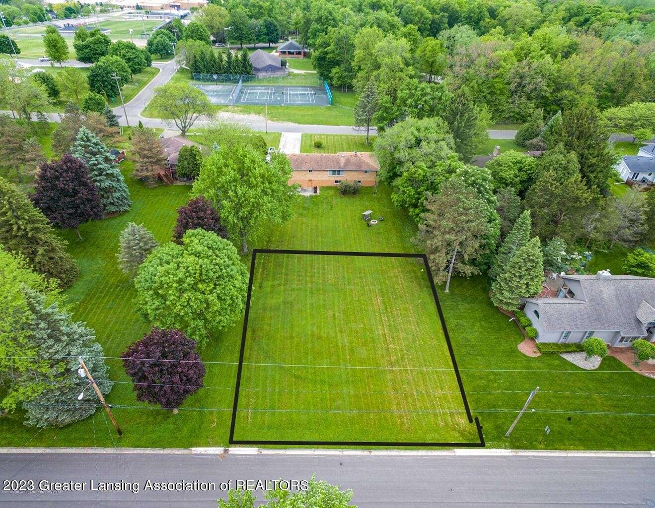 0.39 Acres of Land for Sale in St. Johns, Michigan