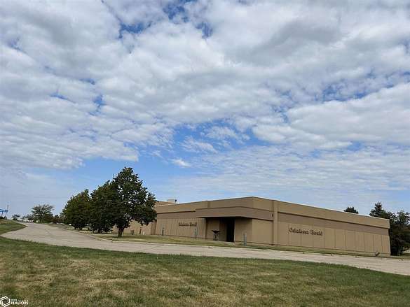 4.1 Acres of Commercial Land for Sale in Oskaloosa, Iowa