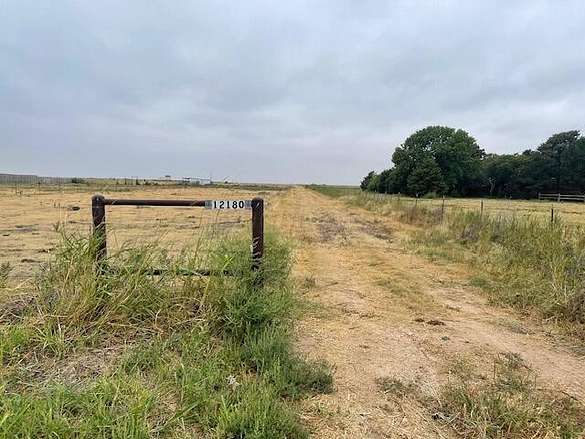 16 Acres of Land for Sale in Amarillo, Texas