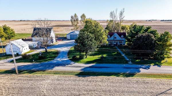 2.8 Acres of Land with Home for Sale in Atwood, Illinois