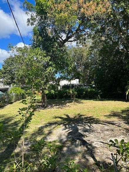0.15 Acres of Residential Land for Sale in Biscayne Park, Florida