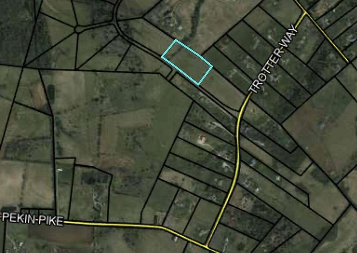 5 Acres of Residential Land for Sale in Wilmore, Kentucky