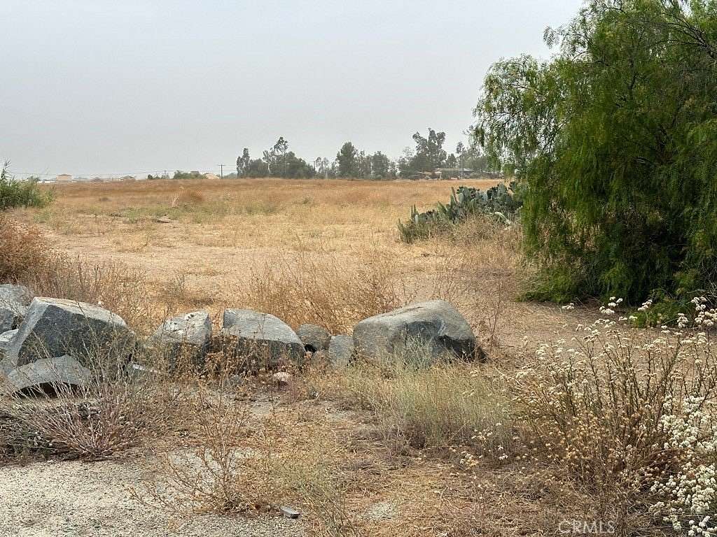 2.27 Acres of Improved Commercial Land for Sale in Wildomar, California