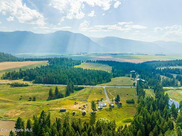 17.9 Acres of Land with Home for Sale in Bonners Ferry, Idaho