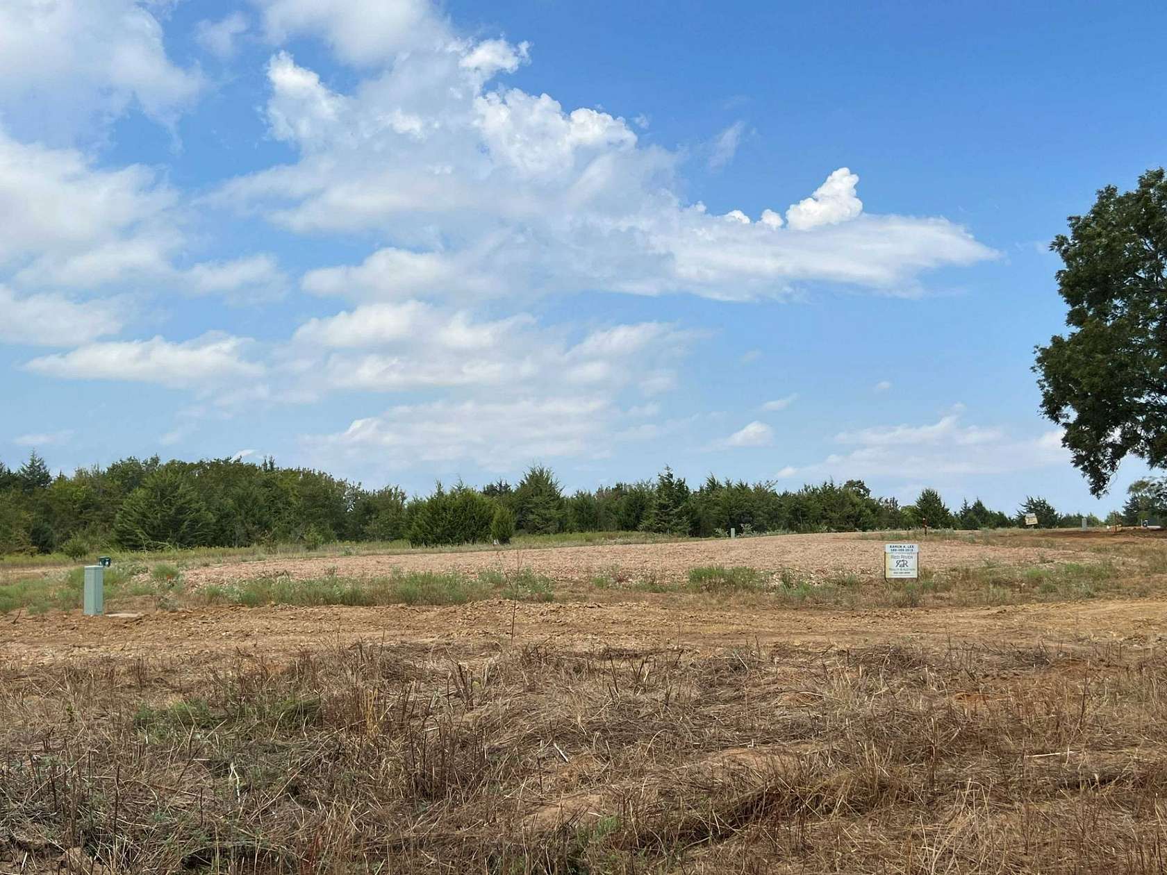 1.1 Acres of Residential Land for Sale in Colbert, Oklahoma