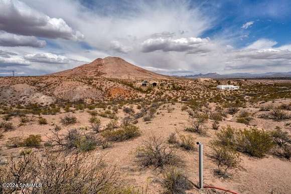 1.05 Acres of Residential Land for Sale in Las Cruces, New Mexico